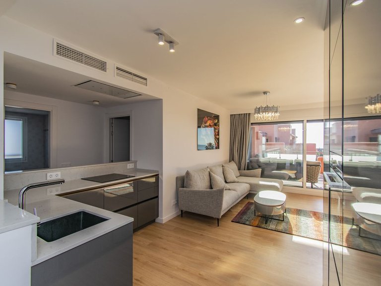 Penthouse for Sale in Estepona East, Estepona, Malaga 18