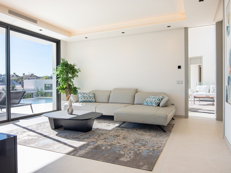 Villa for Sale in Benahavis, Malaga 32