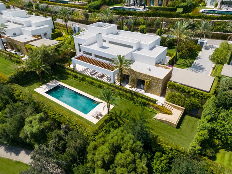 Villa for Sale in Casares del Sol - Casares Golf, Casares, Malaga 1