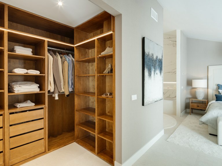 Penthouse for Sale in Marbella Golden Mile, Marbella, Malaga 10