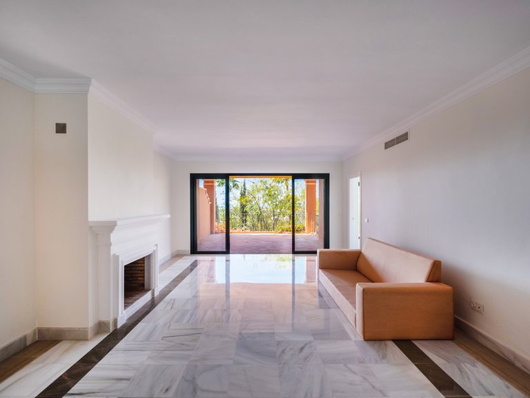 Apartment for Sale in Benahavis, Malaga 2