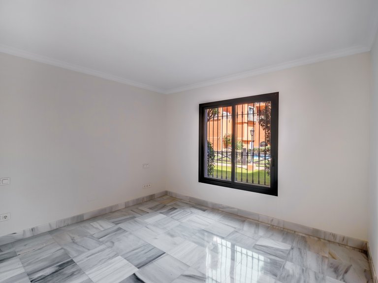 Apartment for Sale in Benahavis, Malaga 17