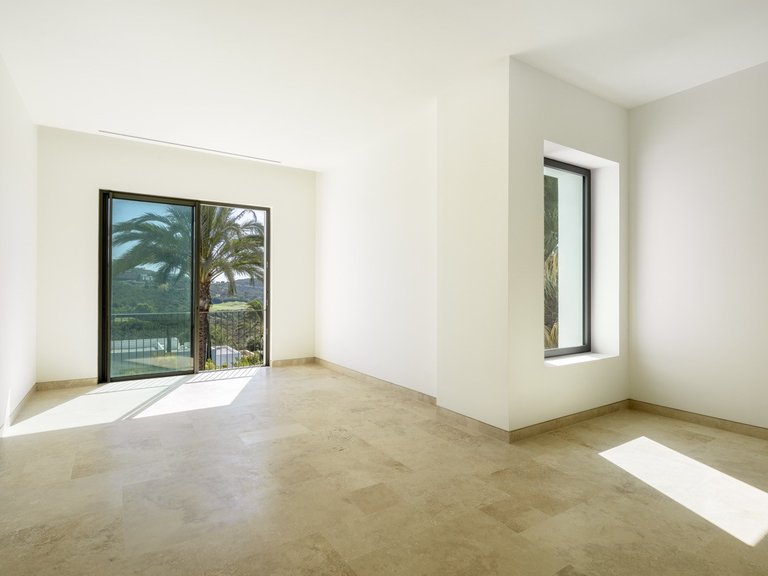 Villa for Sale in Casares del Sol - Casares Golf, Casares, Malaga 26