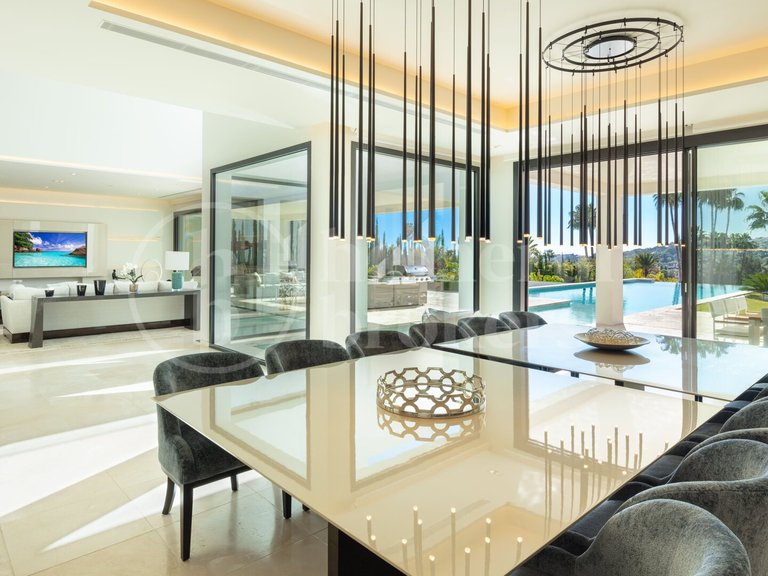 Villa for Sale in Nueva Andalucia, Marbella, Malaga 23