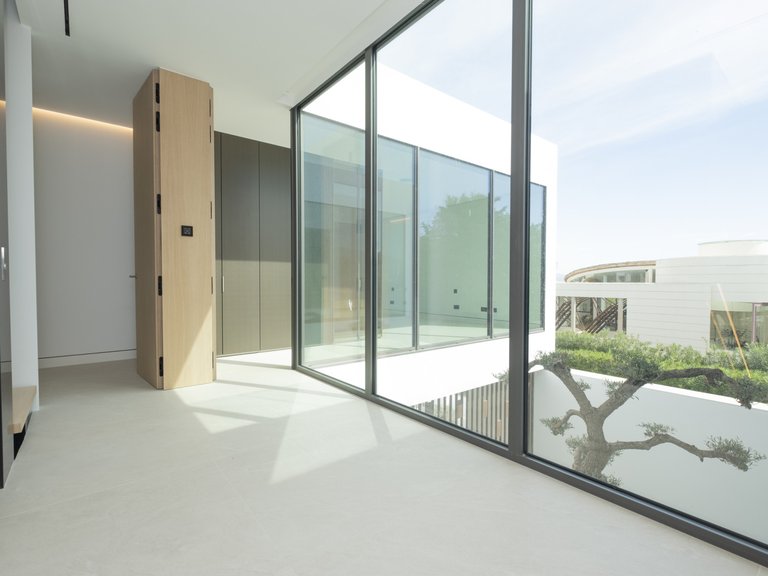 Villa for Sale in Nueva Andalucia, Marbella, Malaga 24