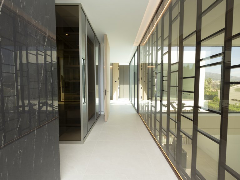 Villa for Sale in Nueva Andalucia, Marbella, Malaga 20