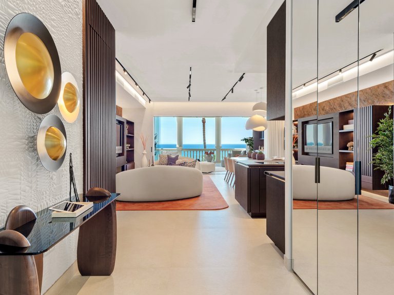 Apartment for Sale in Marbella Golden Mile, Marbella, Malaga 17