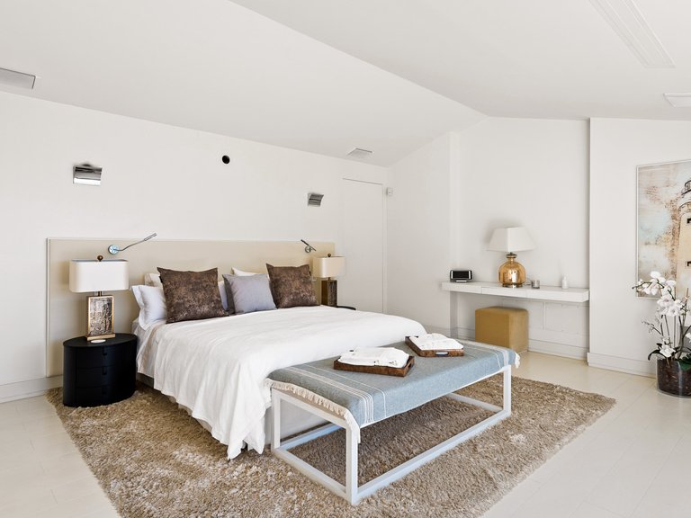 Villa for Sale in Marbella Golden Mile, Marbella, Malaga 19