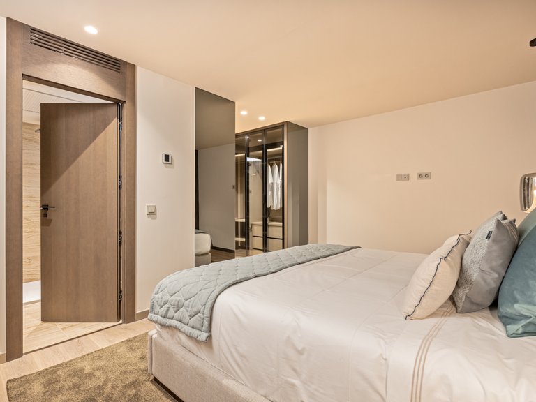 Apartment for Sale in Marbella - Puerto Banus, Marbella, Malaga 35