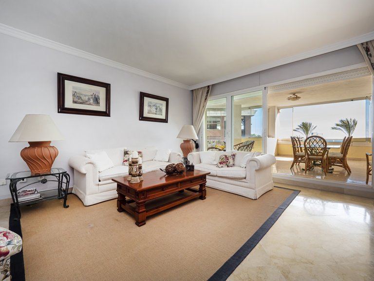 Apartment for Sale in Marbella - Puerto Banus, Marbella, Malaga 1