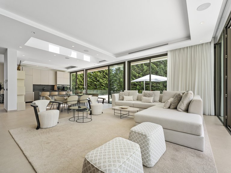 Villa for Sale in Nueva Andalucia, Marbella, Malaga 29