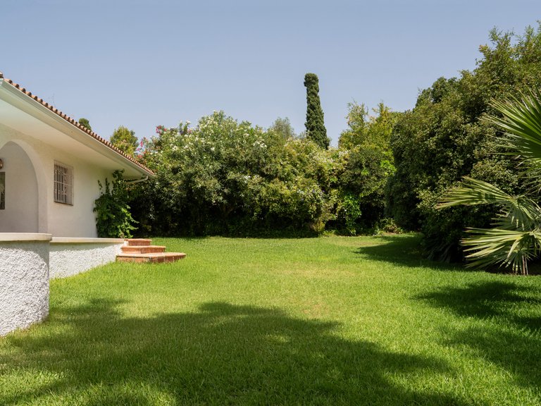 Villa for Sale in San Pedro De Alcantara, Malaga 39