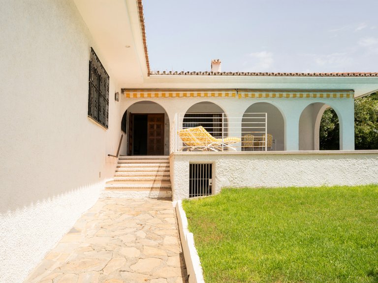 Villa for Sale in San Pedro De Alcantara, Malaga 5