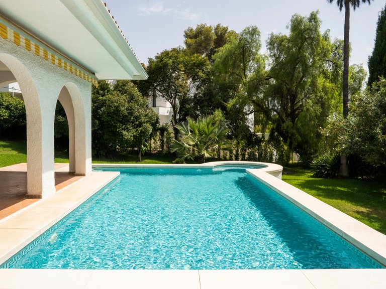 Villa for Sale in San Pedro De Alcantara, Malaga 45