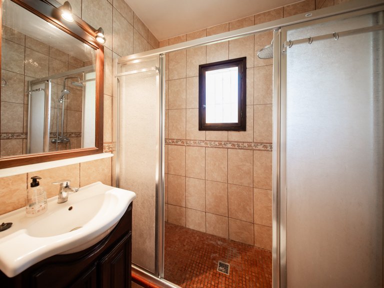 Villa for Sale in San Pedro De Alcantara, Malaga 34