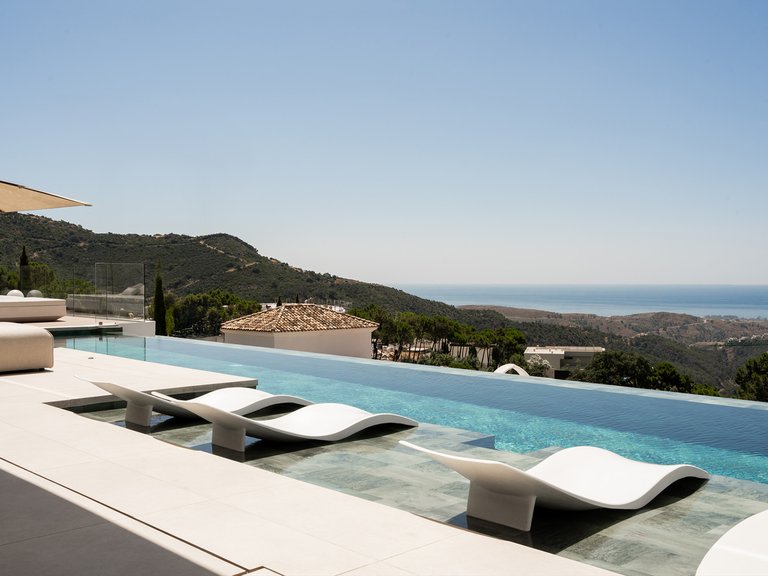 Villa for Sale in Monte Mayor, Benahavis, Malaga 17