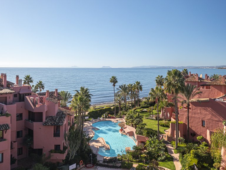 Apartment for Sale in Estepona, Malaga 41
