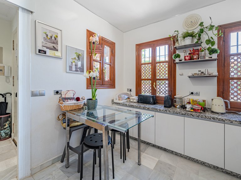 Town House for Sale in Marbella Golden Mile, Marbella, Malaga 14