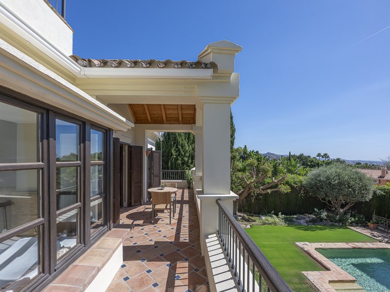 Villa for Sale in Marbella Golden Mile, Marbella, Malaga 30