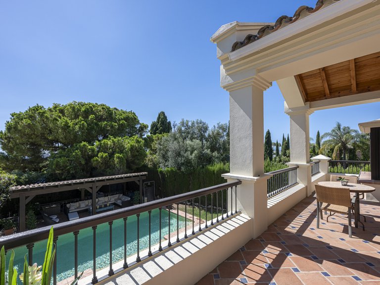 Villa for Sale in Marbella Golden Mile, Marbella, Malaga 21