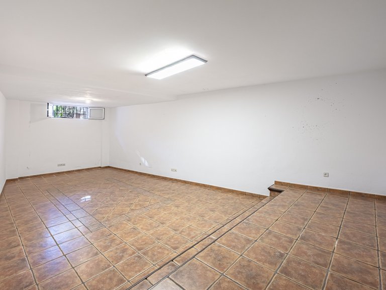 Town House for Sale in Marbella Golden Mile, Marbella, Malaga 33