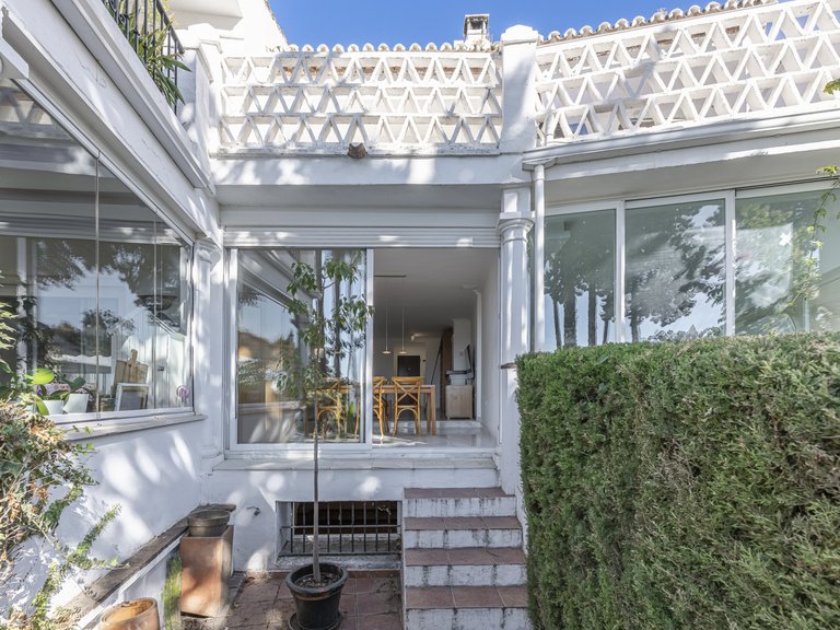 Town House for Sale in Marbella Golden Mile, Marbella, Malaga 3