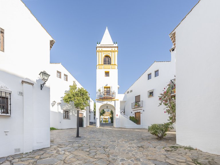 Town House for Sale in Marbella Golden Mile, Marbella, Malaga 30