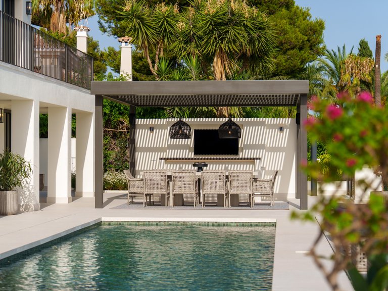 Villa for Sale in Marbella Golden Mile, Marbella, Malaga 6