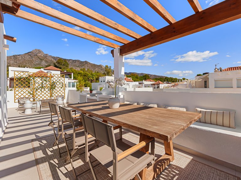 Town House for Sale in Marbella Golden Mile, Marbella, Malaga 36