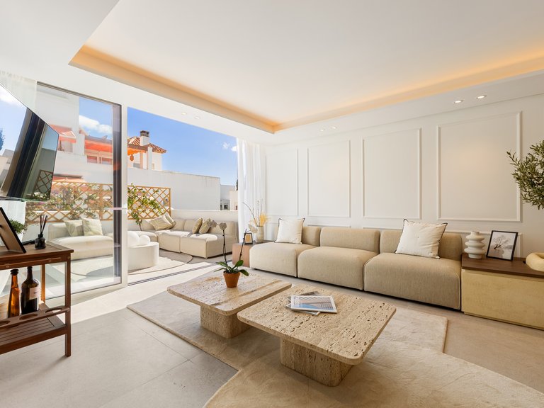 Town House for Sale in Marbella Golden Mile, Marbella, Malaga 7