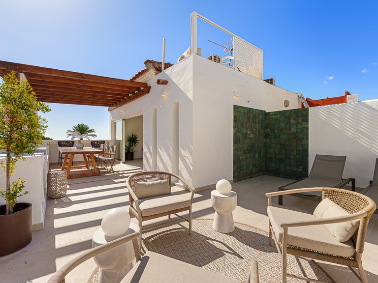 Town House for Sale in Marbella Golden Mile, Marbella, Malaga 35