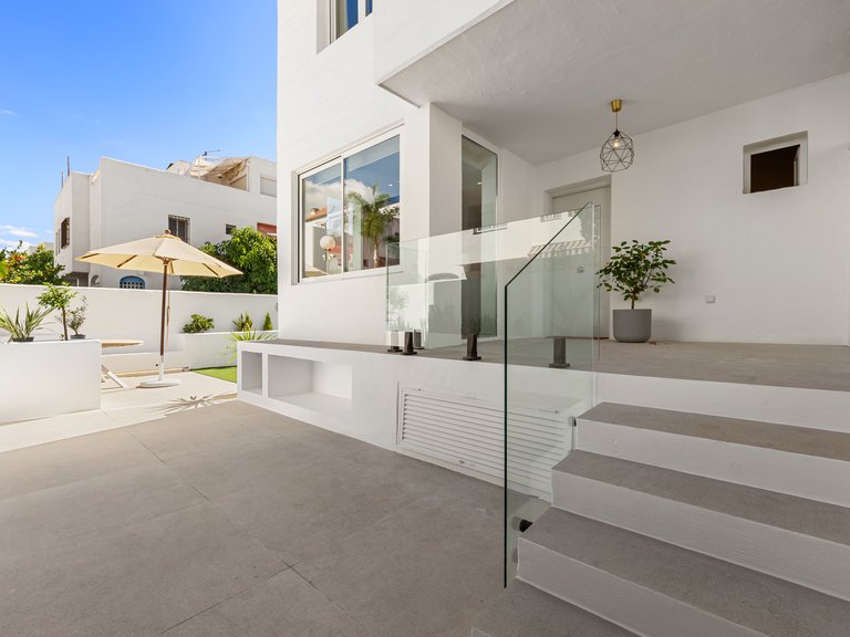 Town House for Sale in Marbella Golden Mile, Marbella, Malaga 43