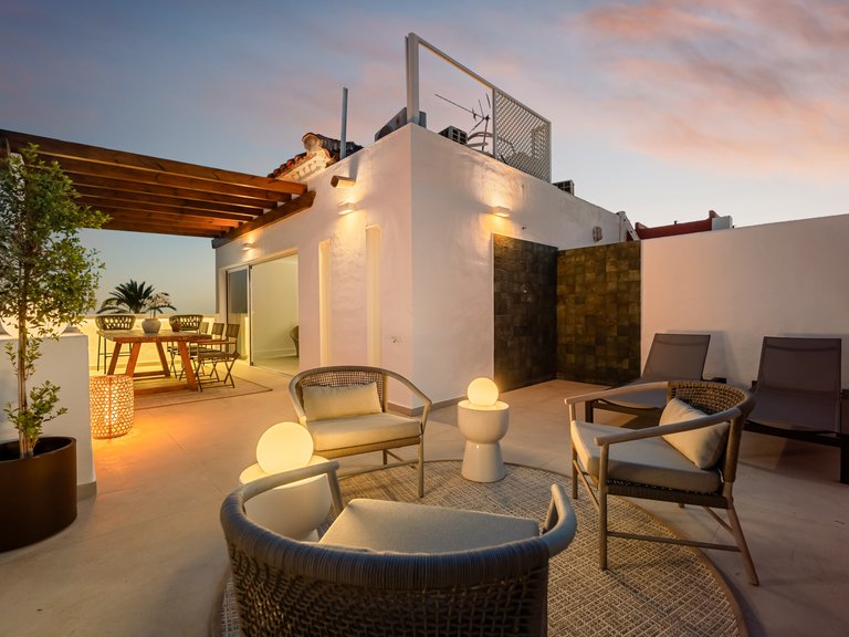 Town House for Sale in Marbella Golden Mile, Marbella, Malaga 21