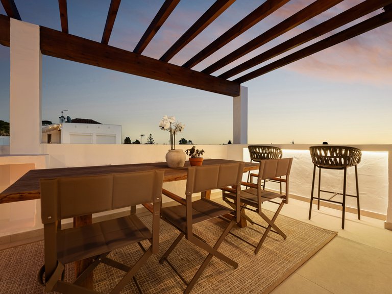 Town House for Sale in Marbella Golden Mile, Marbella, Malaga 19