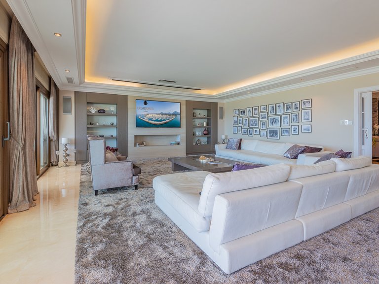 Villa for Rent in Marbella Golden Mile, Marbella, Malaga 35