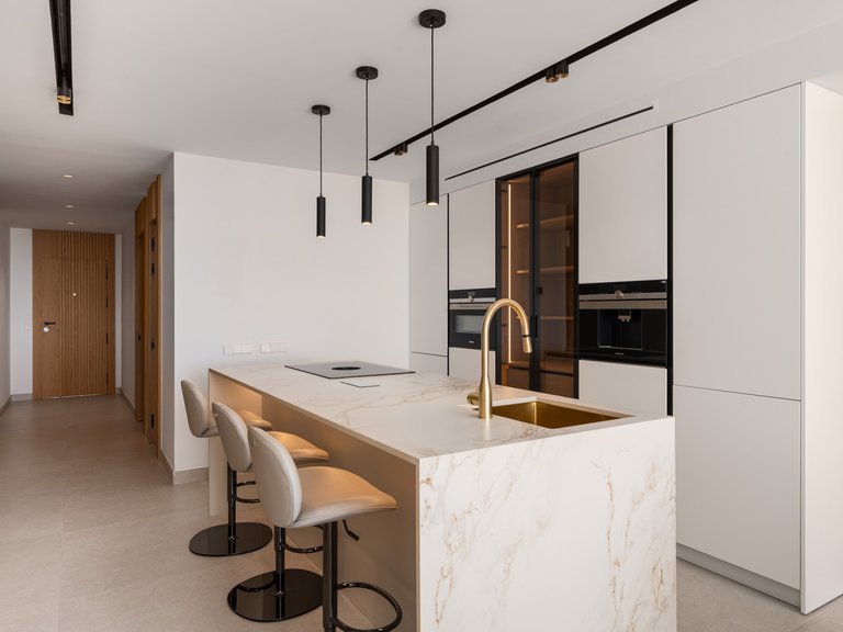 Apartment for Sale in Nueva Andalucia, Marbella, Malaga 7