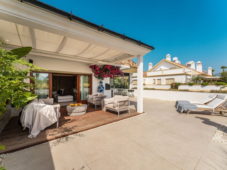 Penthouse for Sale in Marbella Golden Mile, Marbella, Malaga 7