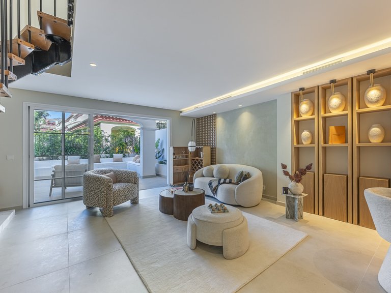 Town House for Sale in Marbella Golden Mile, Marbella, Malaga 9