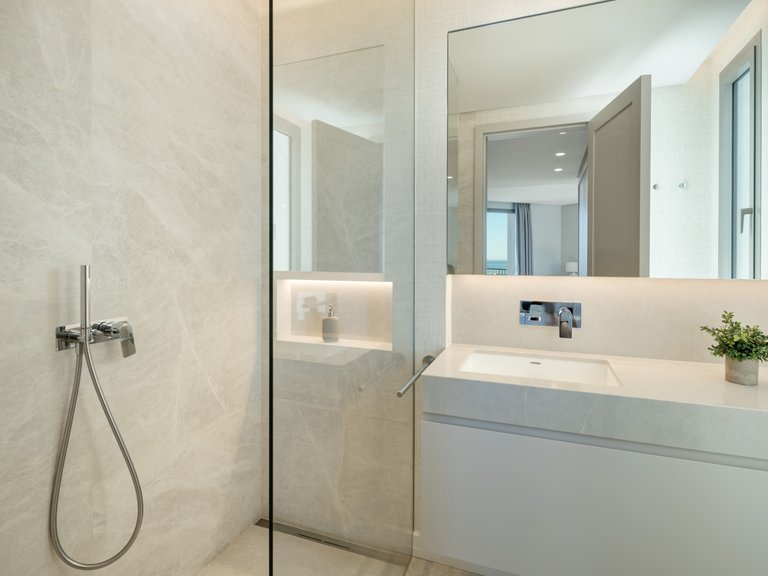 Villa for Sale in La Quinta, Benahavis, Malaga 34