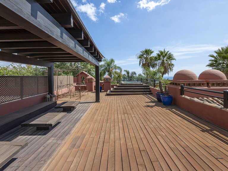 Villa for Sale in Marbella Golden Mile, Marbella, Malaga 32
