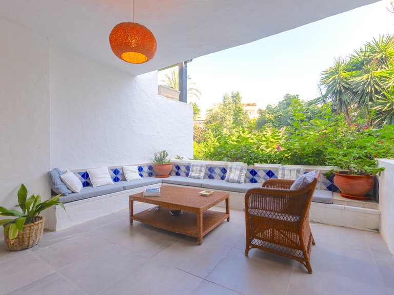 Apartment for Sale in Marbella Golden Mile, Marbella, Malaga 23