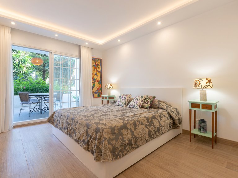 Apartment for Sale in Marbella Golden Mile, Marbella, Malaga 9
