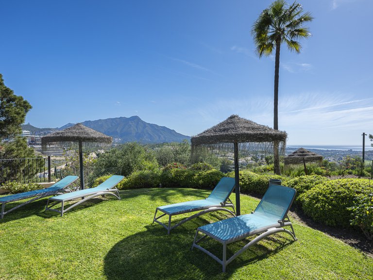 Apartment for Sale in La Quinta, Benahavis, Malaga 42