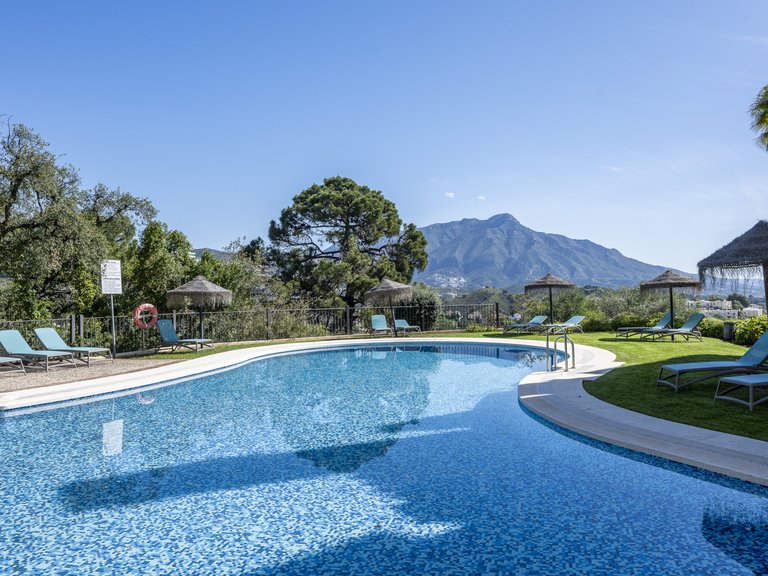 Apartment for Sale in La Quinta, Benahavis, Malaga 44