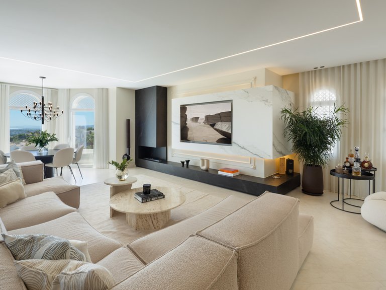 Penthouse for Sale in Marbella Golden Mile, Marbella, Malaga 9