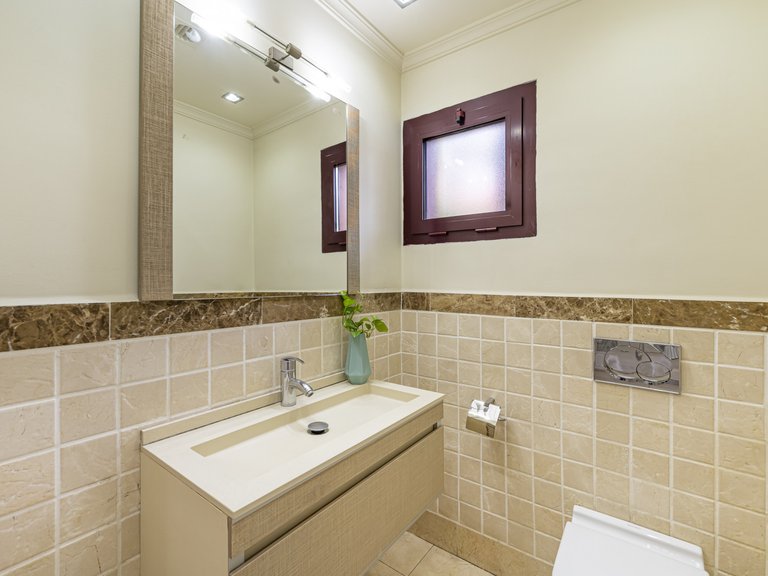Town House for Sale in Marbella Golden Mile, Marbella, Malaga 36