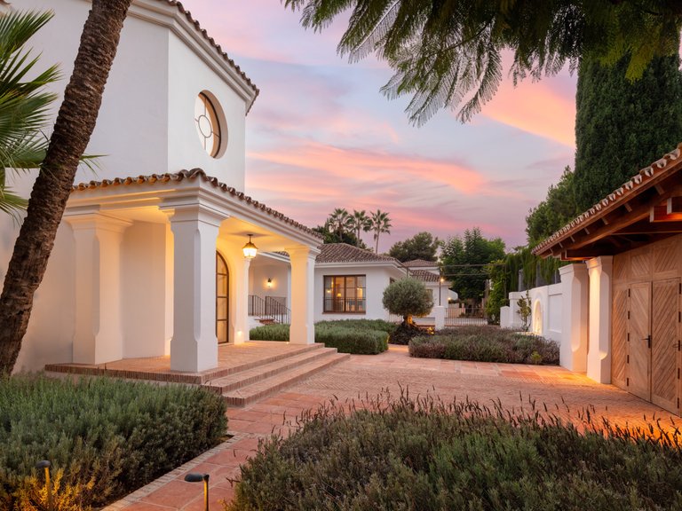 Villa for Rent in Marbella Golden Mile, Marbella, Malaga 29