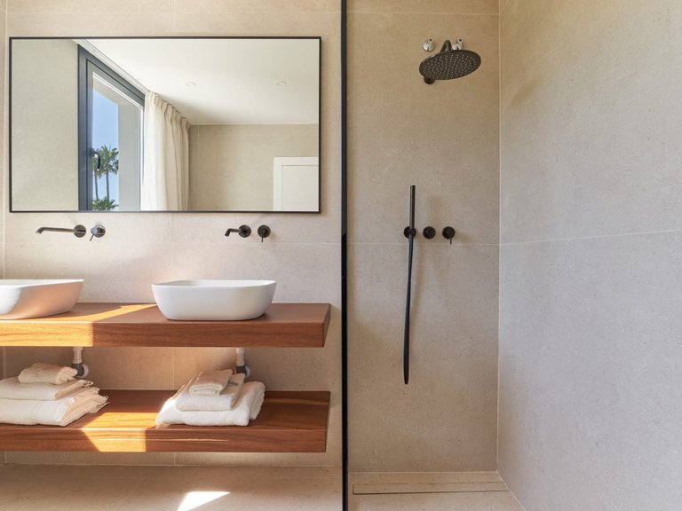 Town House for Sale in Nueva Andalucia, Marbella, Malaga 26