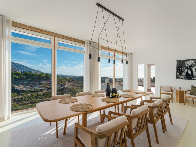 Villa for Sale in Benahavis, Malaga 27