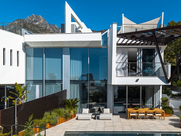 Town House for Sale in Marbella Golden Mile, Marbella, Malaga 25